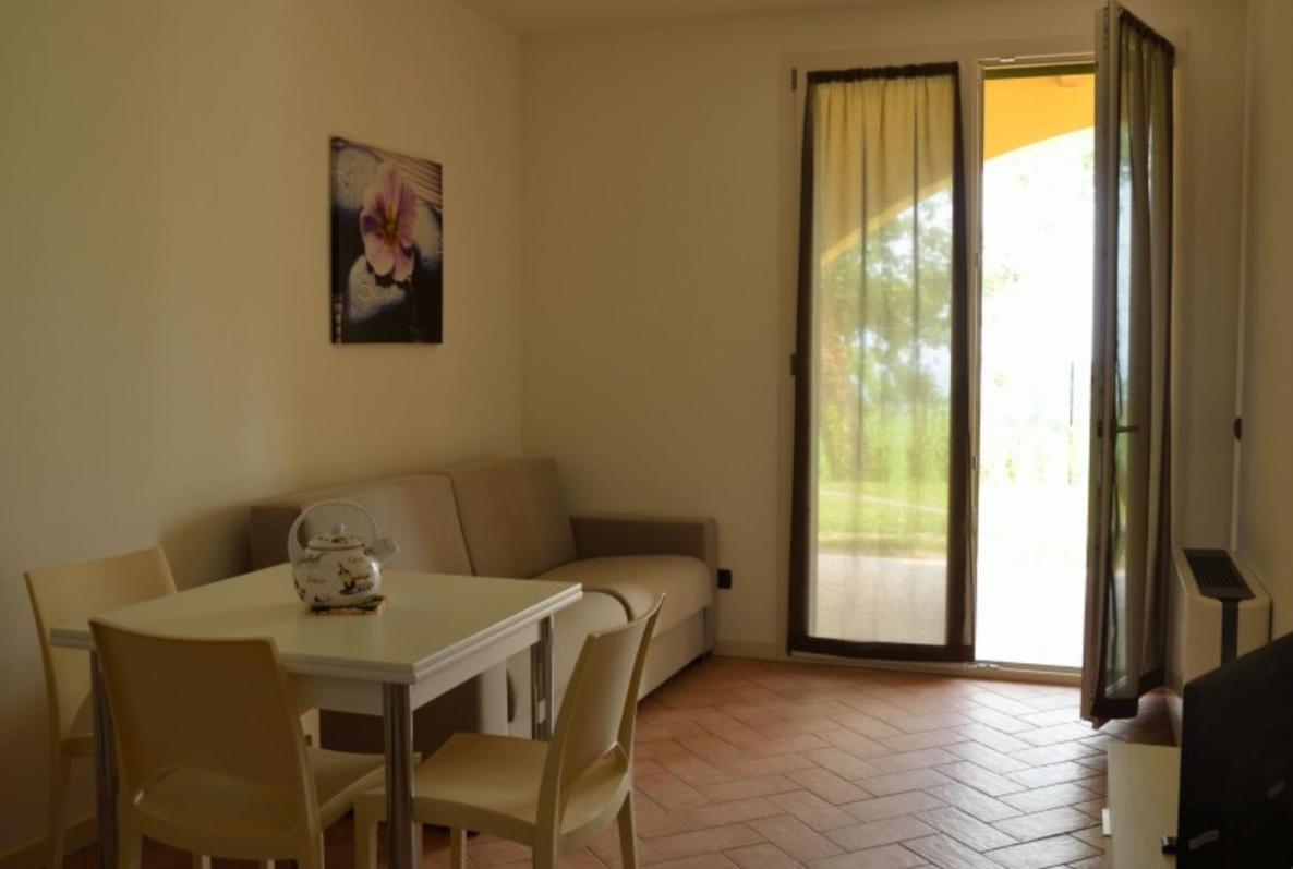 Moniga del Garda Residence Karina المظهر الخارجي الصورة