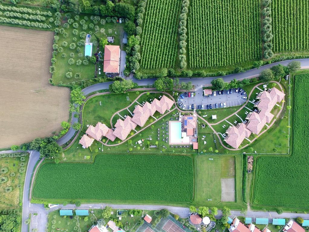 Moniga del Garda Residence Karina المظهر الخارجي الصورة