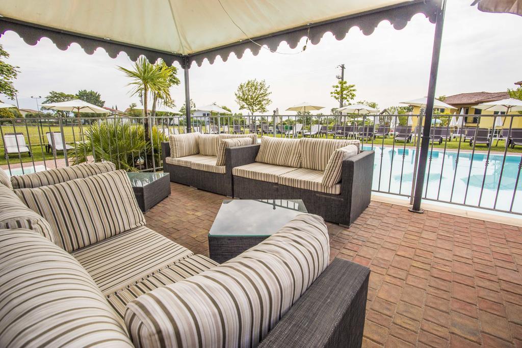 Moniga del Garda Residence Karina المظهر الخارجي الصورة